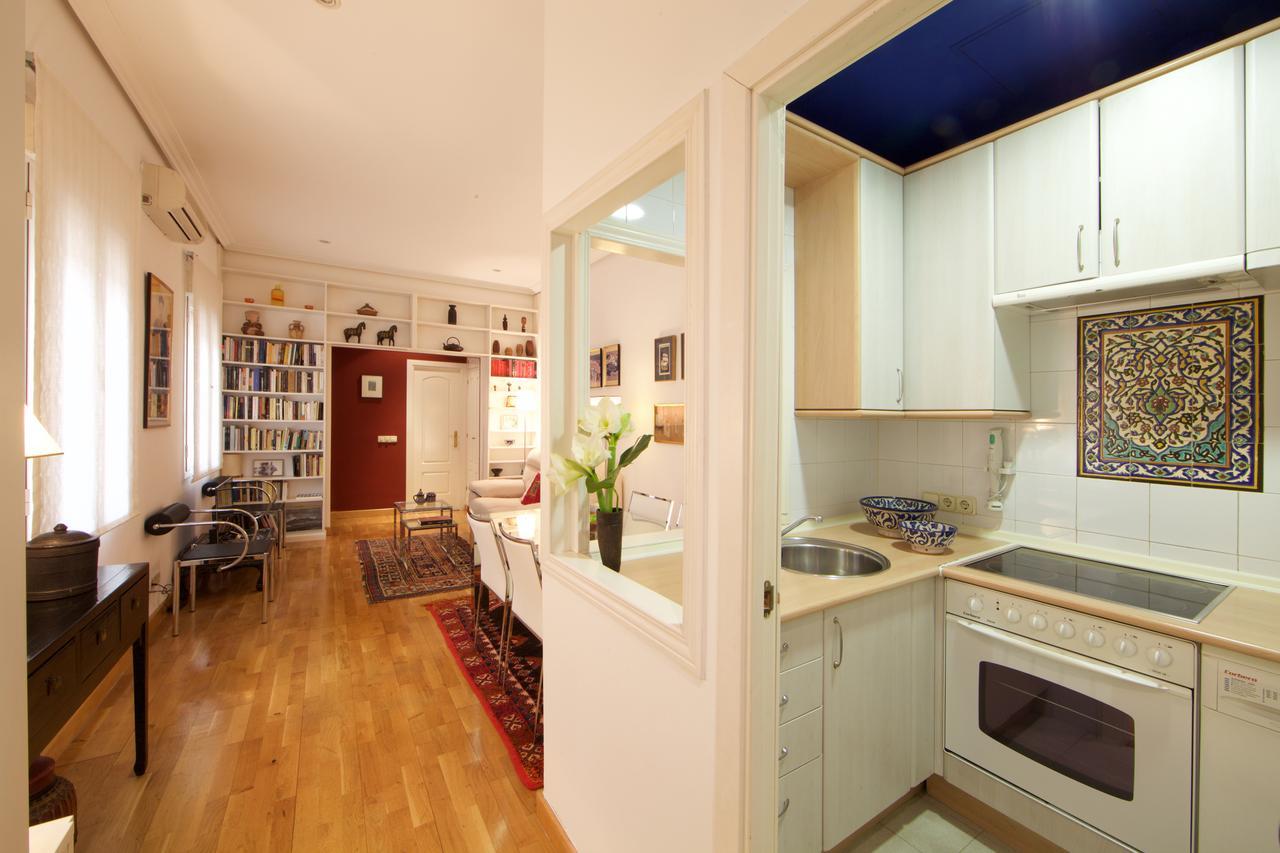 Chueca Dreams Apartment Madrid Ngoại thất bức ảnh