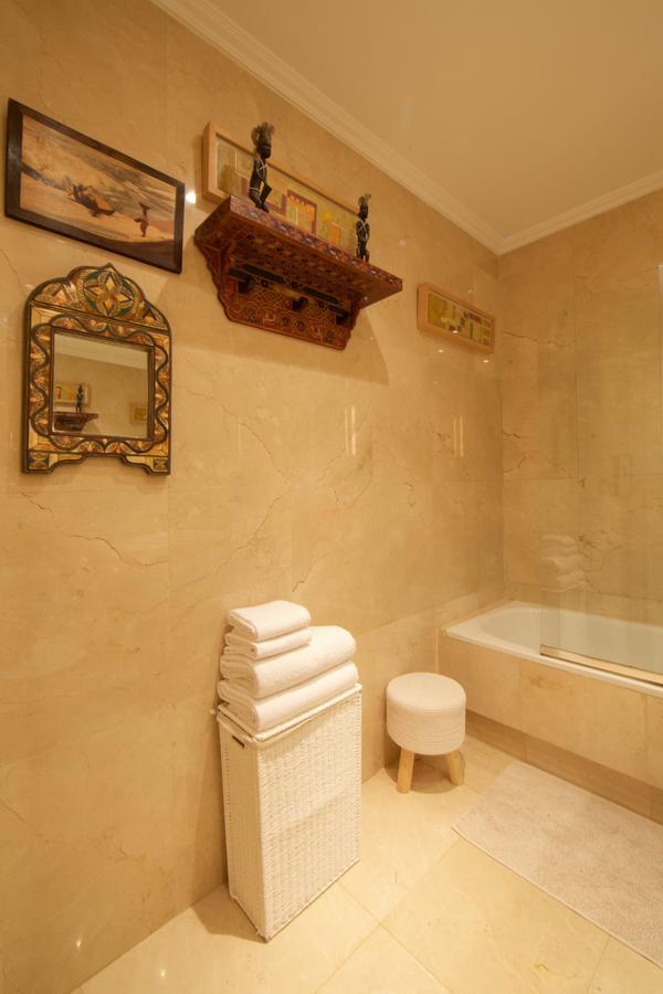 Chueca Dreams Apartment Madrid Ngoại thất bức ảnh